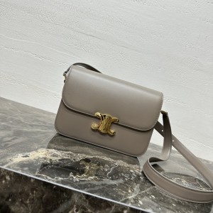 「#3874」CELINE  TRIOMPHE 187366 22 X 16.5 X 7