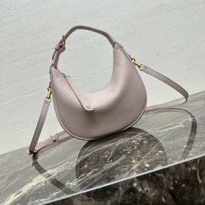 「#3908」CELINE  TEEN LULU  120723PJ750 21 X 24 X 5