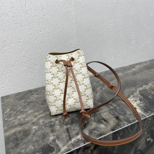 「#3920」CELINE SAILOR 10M742 13.5 X 17.5 X 11