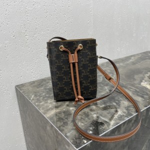 「#3922」CELINE SAILOR 10M742 13.5 X 17.5 X 11