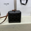 「#3928」CELINE SAILOR 10M742 13.5 X 17.5 X 11