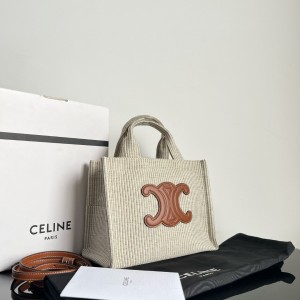 「#3932」CELINE CABAS THAIS  25.5 x 18.5 x 12