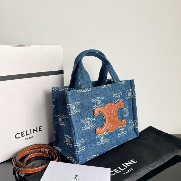「#3941」CELINE CABAS THAIS 25.5 x 18.5 x 12