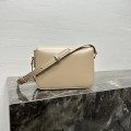 「#3952」CELINE TEEN TRIOMPHE  188423 18.5 X 14 X 6