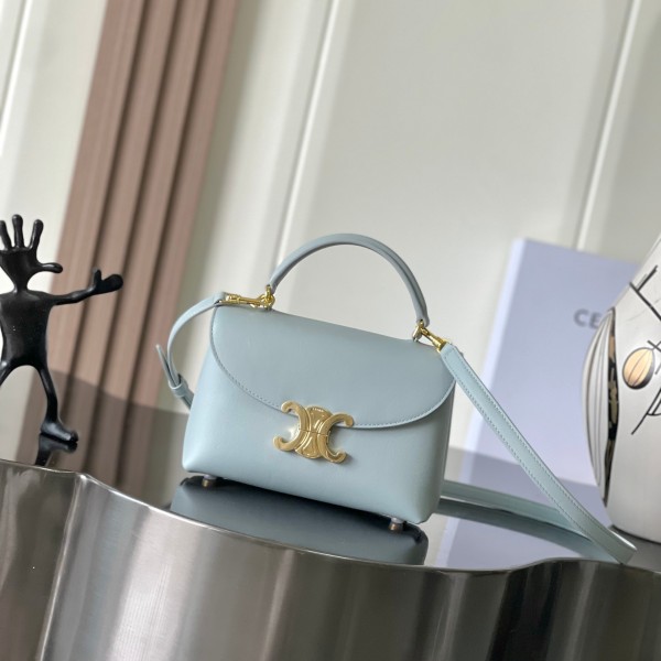 「#3960」CELINE TEEN NINO 118113FXK.38NO 20 X 13 X 8 「#3960」CELINE TEEN NINO 118113FXK.38NO 20 X 13 X 8