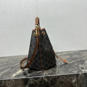 「#3961」CELINE CLARA 116882 20 X 24 X 20