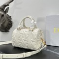 「#2099」 dior 1365 White 20.5 x 13.5 x 12cm