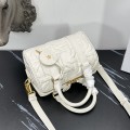 「#2099」 dior 1365 White 20.5 x 13.5 x 12cm