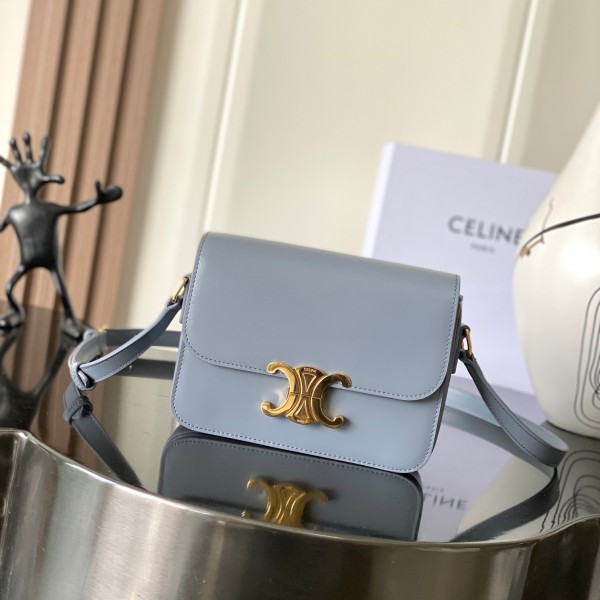 「#3985」CELINE  Teen Triomphe 188423 18.5X 14 X 6