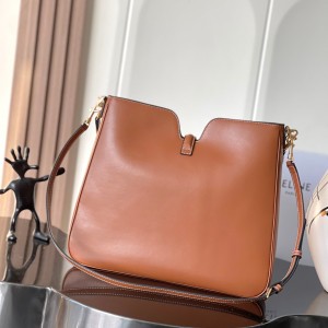 「#3994」CELINE Camille 16 Soft  119563 36x29.5x7