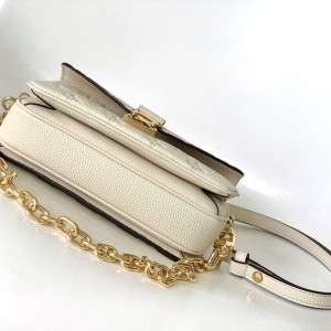 「#0011」Louis Vuitton  Pochette Métis East West  21.5 x 13.5 x 6.0 