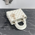 「#2120」 dior M0538  White 20 x 17 x 8cm