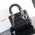 「#2002」dior M0538 black 20 x 17 x 8 「#2002」dior M0538 black 20 x 17 x 8