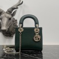 「#2131」 dior M0505 green  17×15×7cm