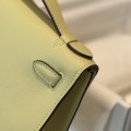 「#4219」 Hermès Swift Leather Kelly Bag with Gold Buckle 22cm