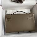 「#4220」 Hermès Swift Leather Elephant Gray Gold Buckle Kelly Bag 22cm 「#4220」 Hermès Swift Leather Elephant Gray Gold Buckle Kelly Bag 22cm
