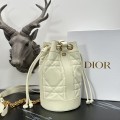 「#2136」 dior 1168 White 15 x 25cm