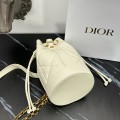 「#2136」 dior 1168 White 15 x 25cm