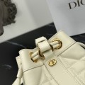「#2136」 dior 1168 White 15 x 25cm