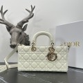 「#2143」 dior M0540 White 26 x 13.5 x 5cm