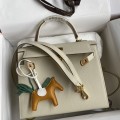 「#4234」 Hermès Epsom leather, milkshake white, gold buckle wax thread, Kelly bag 25cm