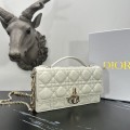 「#2146」 dior 1128 Pearl White  21×11.5×4.5cm