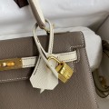 「#4246」 Hermès Epsom Elephant Grey Milkshake Platinum Buckle Kelly Bag 25cm