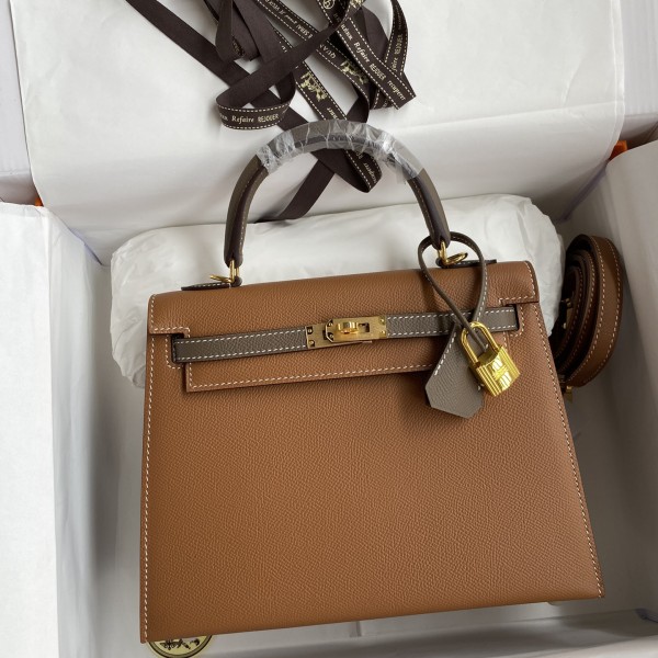 「#4247」 Hermès Epsom Golden Brown and Elephant Grey Gold Buckle Kelly Bag 25cm
