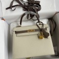 「#4248」 Hermès Epsom Milkshake White and Elephant Grey Gold Buckle Kelly Bag 25cm