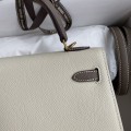 「#4248」 Hermès Epsom Milkshake White and Elephant Grey Gold Buckle Kelly Bag 25cm