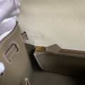 「#4248」 Hermès Epsom Milkshake White and Elephant Grey Gold Buckle Kelly Bag 25cm