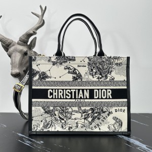 「#2151」 dior M1324CETW-M06E  black 36×16×27cm