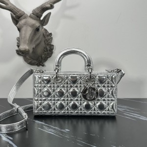 「#2156」 dior M0540 Gold and Silver  26 x 13.5 x 5cm 