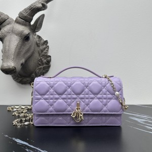 「#2176」 dior 1128 Light purple 21×11.5×4.5cm 