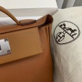 「#4259」 Hermes golden brown Kelly bag silver buckle Y2424mini 21*16*12cm