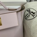 「#4262」 Hermes Dream Pink and Milkshake White Kelly Bag Gold Buckle Y2424mini 21*16*12cm