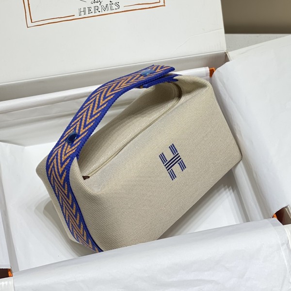 「#4268」 Hermès beige/electric blue 