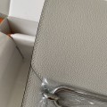 「#4036」Hermes Pig Nose Bag Pearl Grey Silver Buckle Roulis 19cm 「#4036」Hermes Pig Nose Bag Pearl Grey Silver Buckle Roulis 19cm