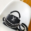 「#0074」Louis Vuitton Capucines BB M12345  27.0 x 17.3 x 9.0