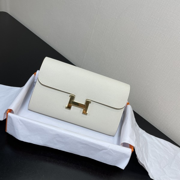 「#4304」 Hermès Milkshake White Constance Gold Buckle Crossbody Bag 20cm 「#4304」 Hermès Milkshake White Constance Gold Buckle Crossbody Bag 20cm