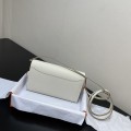「#4304」 Hermès Milkshake White Constance Gold Buckle Crossbody Bag 20cm 「#4304」 Hermès Milkshake White Constance Gold Buckle Crossbody Bag 20cm