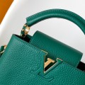 「#0091」Louis Vuitton  Capucines M25218  21.0 x 14.0 x 8.0