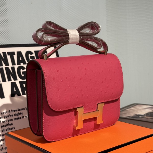 「#4317」 Hermès Rose Red Ostrich Grain Leather Constance Gold Buckle Stewardess Bag 19cm 「#4317」 Hermès Rose Red Ostrich Grain Leather Constance Gold Buckle Stewardess Bag 19cm