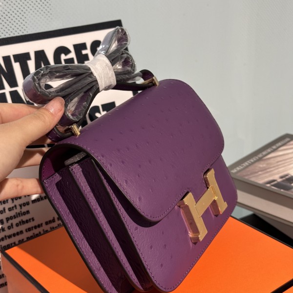 「#4318」 Hermès Purple Ostrich Grain Leather Constance Gold Buckle Stewardess Bag 19cm