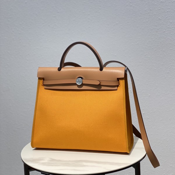 「#4328」 Hermès Turmeric Herbag 31CM 「#4328」 Hermès Turmeric Herbag 31CM