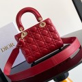 「#2017」dior M0538 Bright Red 20 x 17 x 8 （cm）