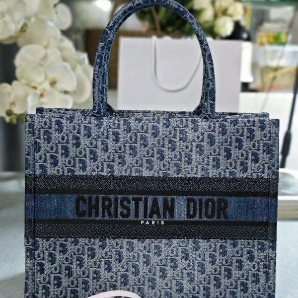 「#2197」 dior 8001 blue 36.5X27.5X16.5cm