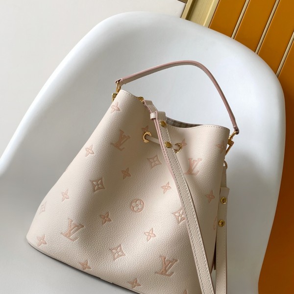 「#0125」Louis Vuitton  NéoNoé  M14401  26 x 17.5 x 26