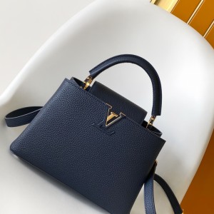 「#0127」Louis Vuitton  Capucines  M12785  27.0 x 17.3 x 9.0