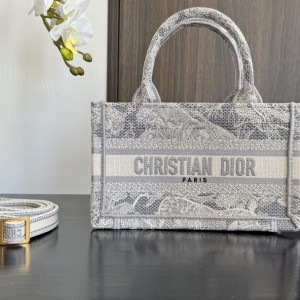 「#2207」 dior 7001  21.5X13X7.5 